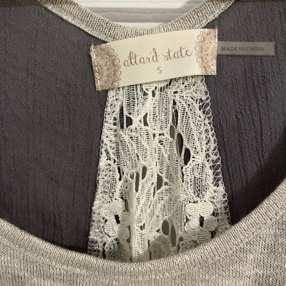 Altar’d state tank size small taupe and beige neutrals with lace side size small - Picture 2 of 5